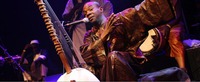 Toumani Diabaté, maître de la kora, de passage en France Toumani Diabaté, maître de la kora, de passage en France