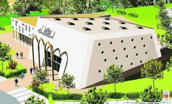 Mosquée d’Evreux : la mairie face à la justice, saisie par le FN et l’AME