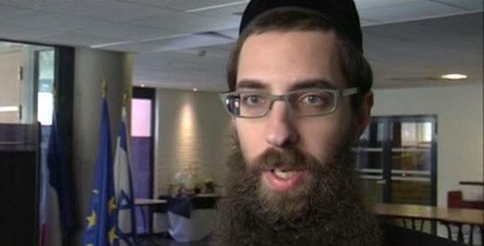 Avraham Weill, le rabbin de Toulouse, a porté plainte pour discrimination après avoir faillé été empêché de voter au premier tour des départementales le 22 mars.