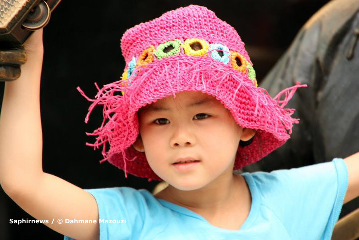 Pékin_enfant chapeau_Dahmane Mazouzi copier.jpg Pékin_enfant chapeau_Dahmane Mazouzi copier.jpg