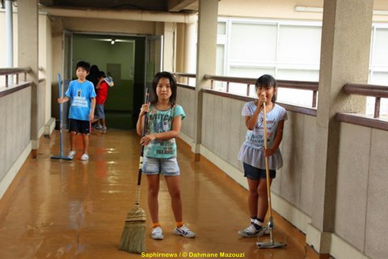 En visite dans une école japonaise