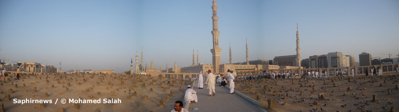 Mosquée du Prophète prise au cimetière Al-Baqi. Mosquée du Prophète prise au cimetière Al-Baqi.