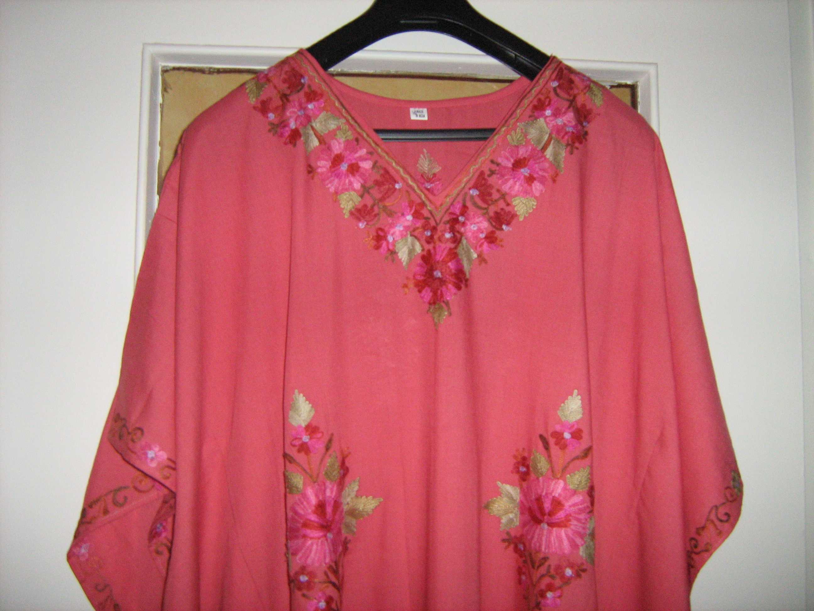 abaya d'einterieur sous forme papillon