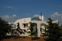 La nouvelle mosquée de Créteil disposera de 6 à 7 classes réservées au soutien scolaire et aux cours d'arabe.