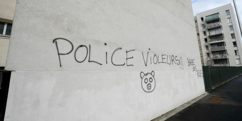 Aulnay-sous-Bois : le soutien marqué de François Hollande à Théo