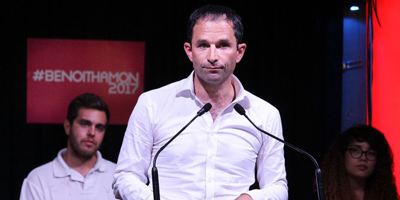 Benoît Hamon en meeting à Saint-Denis. Benoît Hamon en meeting à Saint-Denis.