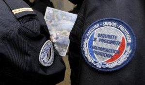 Présidentielle 2017 : Quelle politique promet Macron pour les banlieues ? Présidentielle 2017 : Quelle politique promet Macron pour les banlieues ?