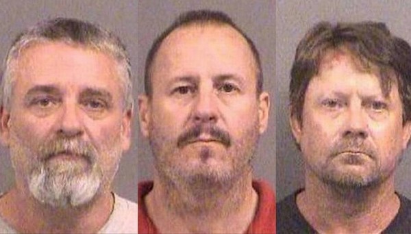 États-Unis : trois hommes reconnus coupables d'avoir fomenté un attentat contre des réfugiés musulmans
