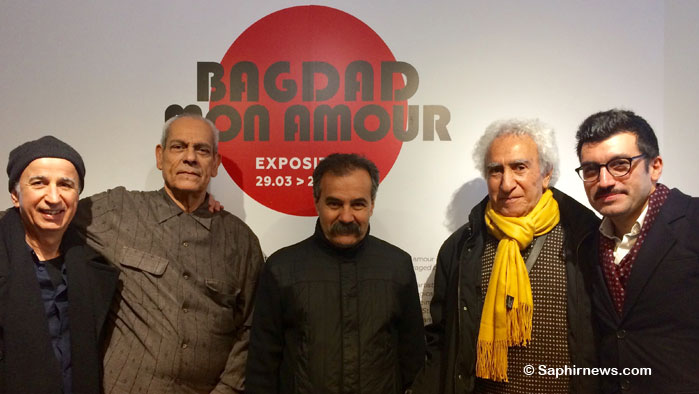 « Bagdad mon amour » est présenté à l'Institut des cultures d'islam, du 29 mars au 29 juillet. (de g. à dr.) Ici, les artistes Walid Siti, Ali Assaf, Himat, Mehdi Moutashar et le commissaire d’exposition Morad Montazami.