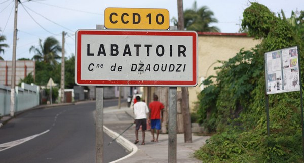 Mayotte secouée par le meurtre d'un imam