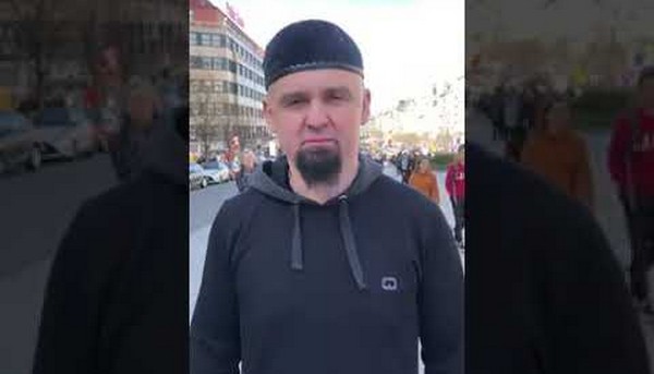 A Prague, un appel aux musulmans à s'armer pour se protéger divise