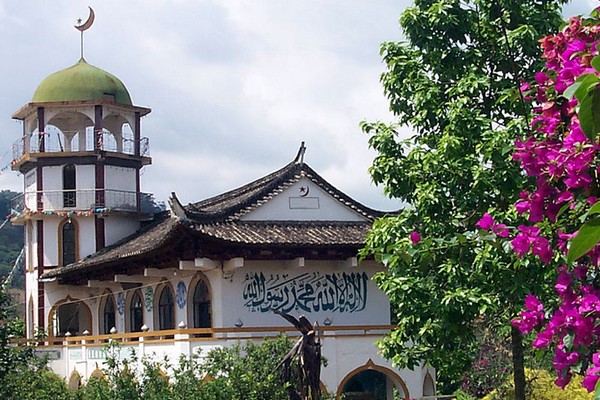 Chine : une destruction à grande échelle de mosquées et sites musulmans au Xinjiang