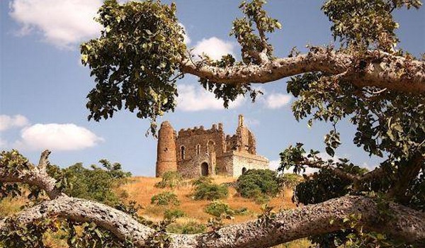 Ethiopie : des religieux chrétiens et musulmans unis contre un circuit touristique réservé aux LGBT