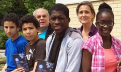 Slams sous la lune, des enfants qui parlent de l'islam avec excellence Slams sous la lune, des enfants qui parlent de l'islam avec excellence