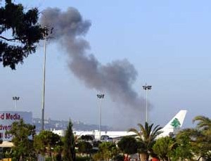 Raid aérien sur l'aéroport de Beyrouth