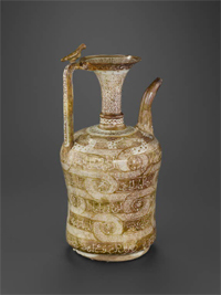 Vase au nom du sultan d'al-Malik al-Nâsir, Salâh al- Dîn Yûsuf , dit "vase Barberini" - Syrie, 2e quart - 3e quart du XIIIe siècle- © Musée du Louvre, dist. RMN / Hughes Dubois