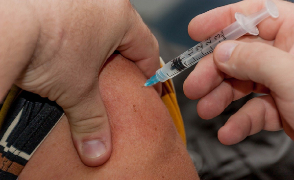 Pour mieux gérer la crise du Covid-19, les Français appelés à se faire vacciner contre la grippe