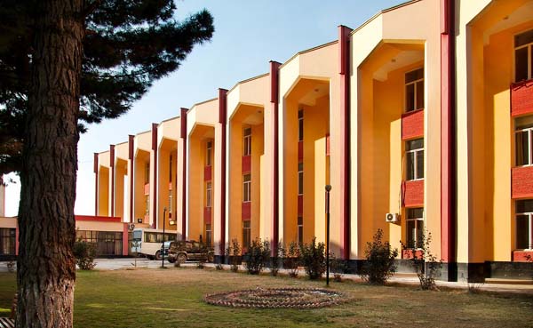 Afghanistan : un attentat en plein cœur de l'université de Kaboul fait 35 morts