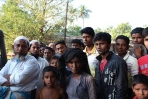 Des Rohingyas (musulmans) de Birmanie
