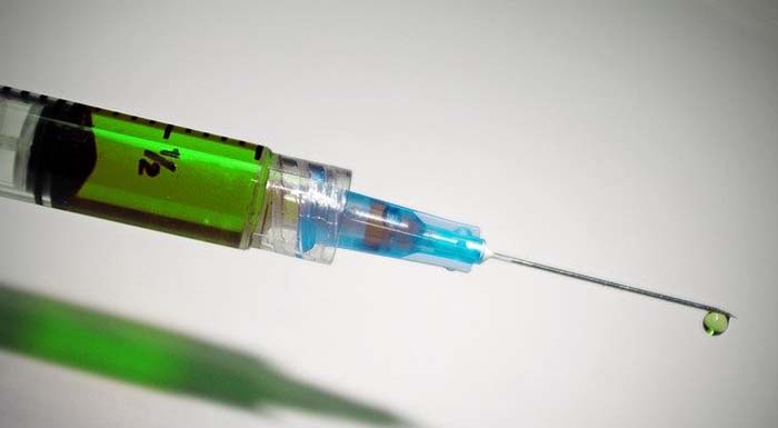 Les campagnes de vaccination contre la Covid-19 se déploient à travers le monde. © LizMz/Pixabay