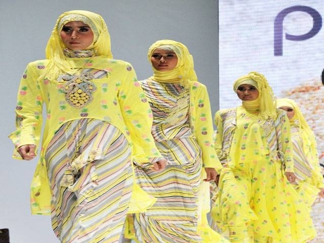 Islamic Fashion Fair 2013 : la mode islamique a le vent en poupe