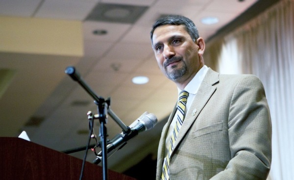 Hatem Bazian, co-fondateur de Zaytuna College, première université privée musulmane américaine et directeur du centre de recherches dédié à l’islamophobie à l'Université de Berkeley, Californie.