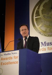 La réussite de musulmans britanniques célébrée avec David Cameron
