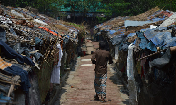 Rohingyas : Facebook accusé d’amplifier la vague de haine contre les musulmans en Birmanie