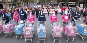 Démonstration de force de la Manif pour tous contre la GPA Démonstration de force de la Manif pour tous contre la GPA