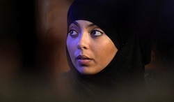 Rabia, une des victimes des agressions islamophobes à Argenteuil en été 2013.