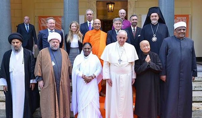 De grands leaders religieux de ce monde ont signé, mardi 2 décembre, une déclaration commune engageant les communautés religieuses à éradiquer l'esclavage moderne.