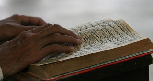 Le Coran appelé à être lu lors du couronnement du prince Charles