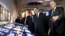 Le 15 décembre 2014, le président François Hollande inaugure le musée de l'Histoire de l'immigration, au Palais de la Porte dorée. Voilà sept ans que l'institution attendait son inauguration officielle.