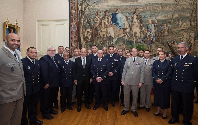 Une cérémonie officielle a été organisée le 18 mars avec le ministre de la Défense, Jean-Yves Le Drian, pour célébrer les dix ans de l’aumônerie musulmane aux armées.