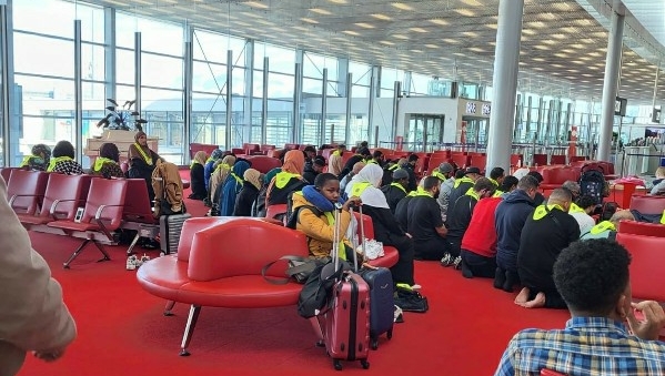 Face à la polémique de la prière musulmane à l'aéroport de Roissy, le PDG d'ADP fait le point