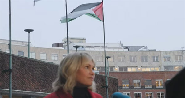 Norvège : en solidarité avec Gaza, le drapeau palestinien hissé à la mairie d'Oslo