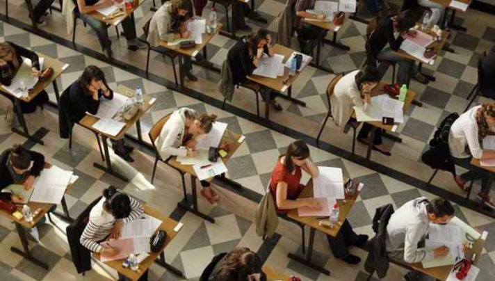 Bac et Ramadan, le double effort des lycéens Bac et Ramadan, le double effort des lycéens