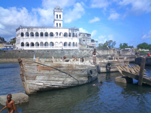 La mosquée de Vendredi, à Moroni. La mosquée de Vendredi, à Moroni.