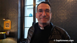 Alexis Leproux, vicaire épiscopal chargé des relations méditerranéennes. Alexis Leproux, vicaire épiscopal chargé des relations méditerranéennes.