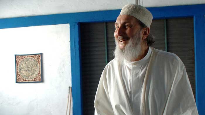 Shaykh Abd-al-Wahid Pallavicini dans la mosquée de Via Meda, à Milan. (Photo : DR)