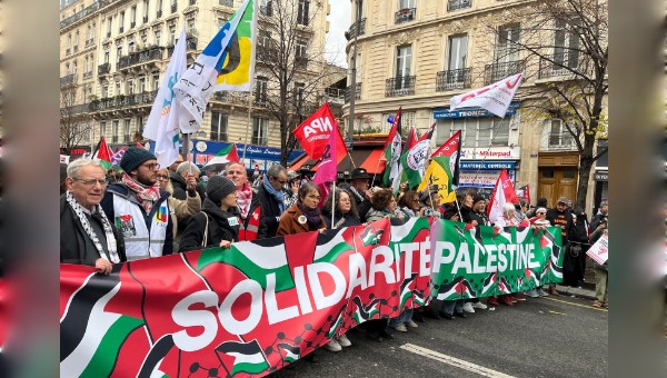 De Paris à Gaza, des milliers de personnes expriment leur solidarité au peuple palestinien