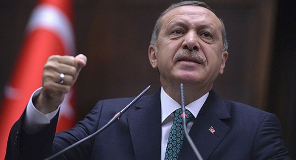 La contraception, « aucune famille musulmane » ne peut l'accepter pour Erdogan
