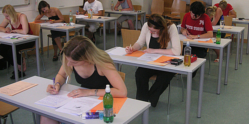 Belgique : les candidats aux examens dispensés du jeûne du Ramadan Belgique : les candidats aux examens dispensés du jeûne du Ramadan