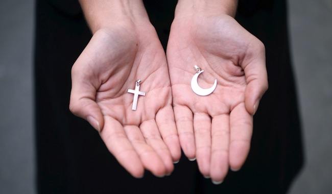 Saint-Etienne-du-Rouvray : l’effroi des musulmans, solidaires des chrétiens