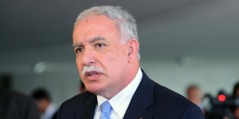 Riyad al-Maliki, ministre des Affaires étrangères de Palestine. Riyad al-Maliki, ministre des Affaires étrangères de Palestine.