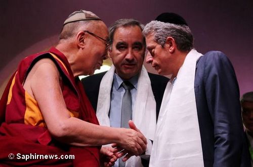 Autour du Dalaï-lama, la force du dialogue interreligieux réaffirmée en France 