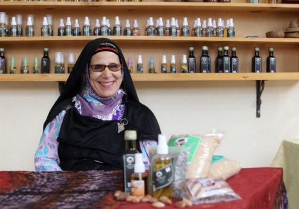 La Marocaine Khadija Elharim a crée Tifawi, une coopérative féminine d’argan. © Women SenseTour in Muslim Countries