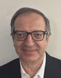 Ancien membre du Comité consultatif national d’éthique, Sadek Beloucif est chef du service Anesthésie-Réanimation, à l’hôpital Avicenne de Bobigny.