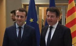 Laïcité : après Hollande, un quinquennat Macron meilleur pour les musulmans ?