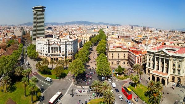 Barcelone : une attaque à la camionnette plonge l'Espagne dans l’horreur